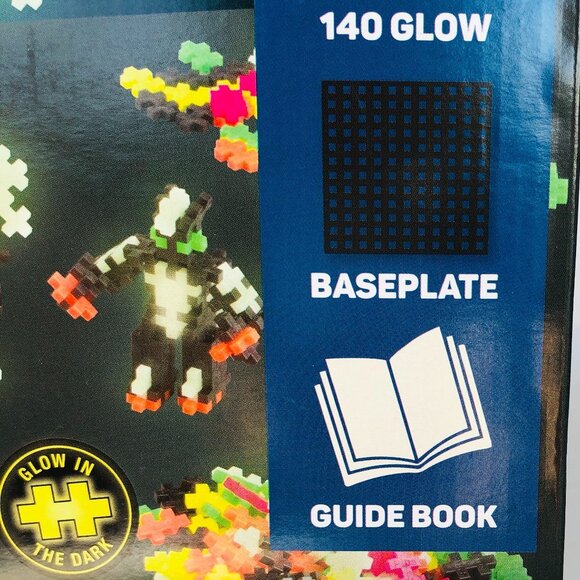 Plus Plus - Learn to Build Set Glow in The Dark - 400 Pieces Age 5 - Picture 13 of 16